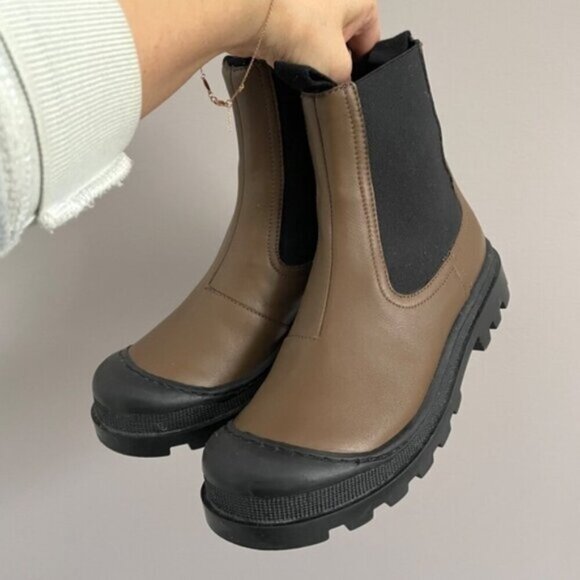 Loewe Khaki Green Rubber-Trimmed Leather Chelsea Boots - 5, in box 🇪🇸 - Picture 5 of 14